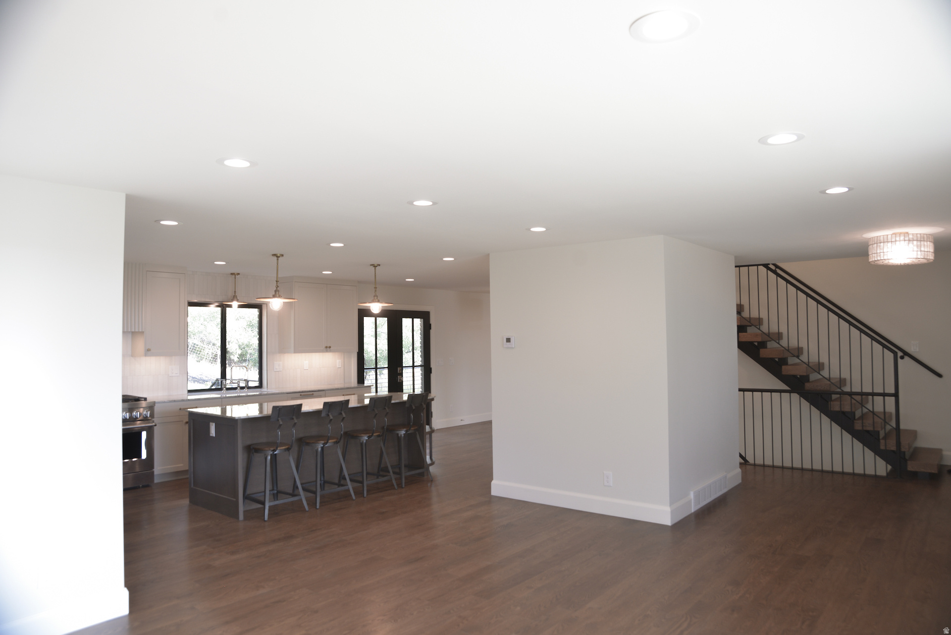 OAK CLIFF - Residential