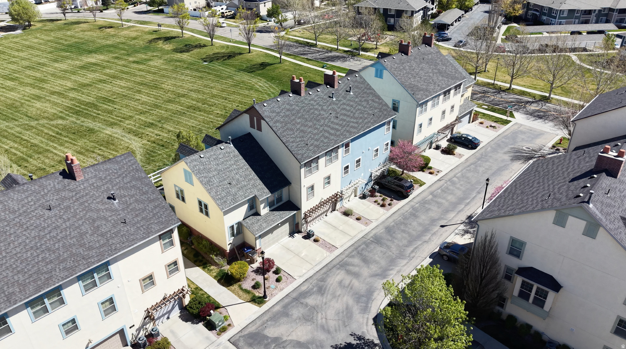 SUNFLOWER CROSSING - Residential