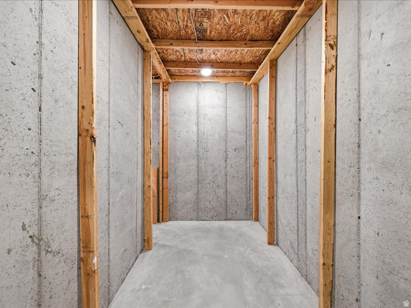 BROOKSIDE - Residential