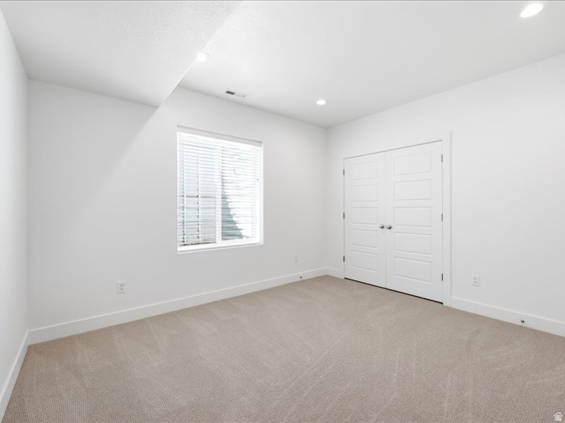 BROOKSIDE - Residential