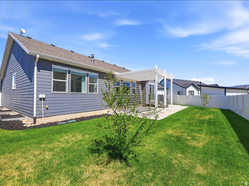 BROOKSIDE - Residential