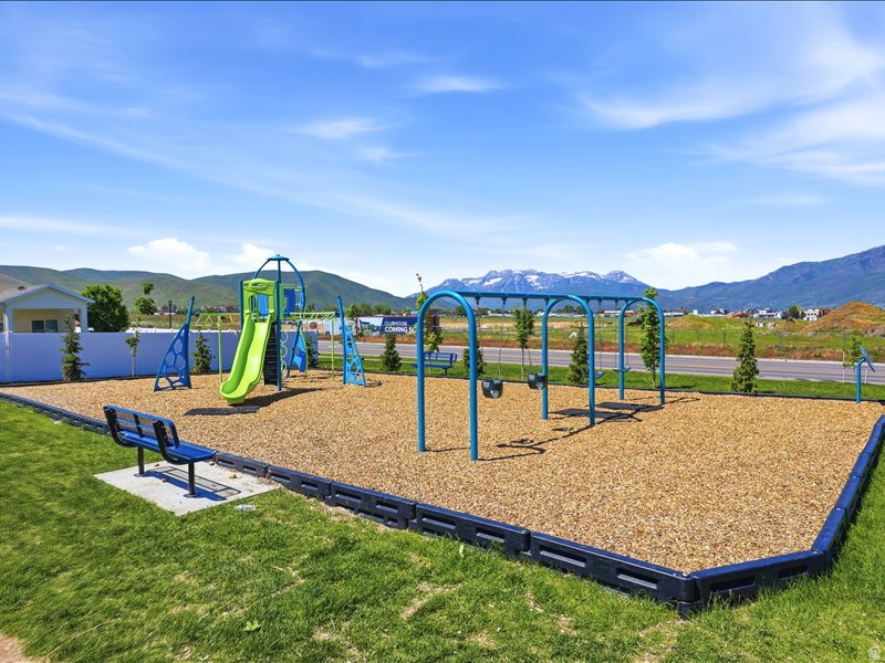 BROOKSIDE - Residential