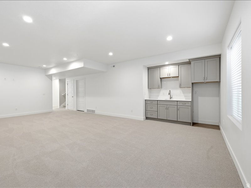 BROOKSIDE - Residential