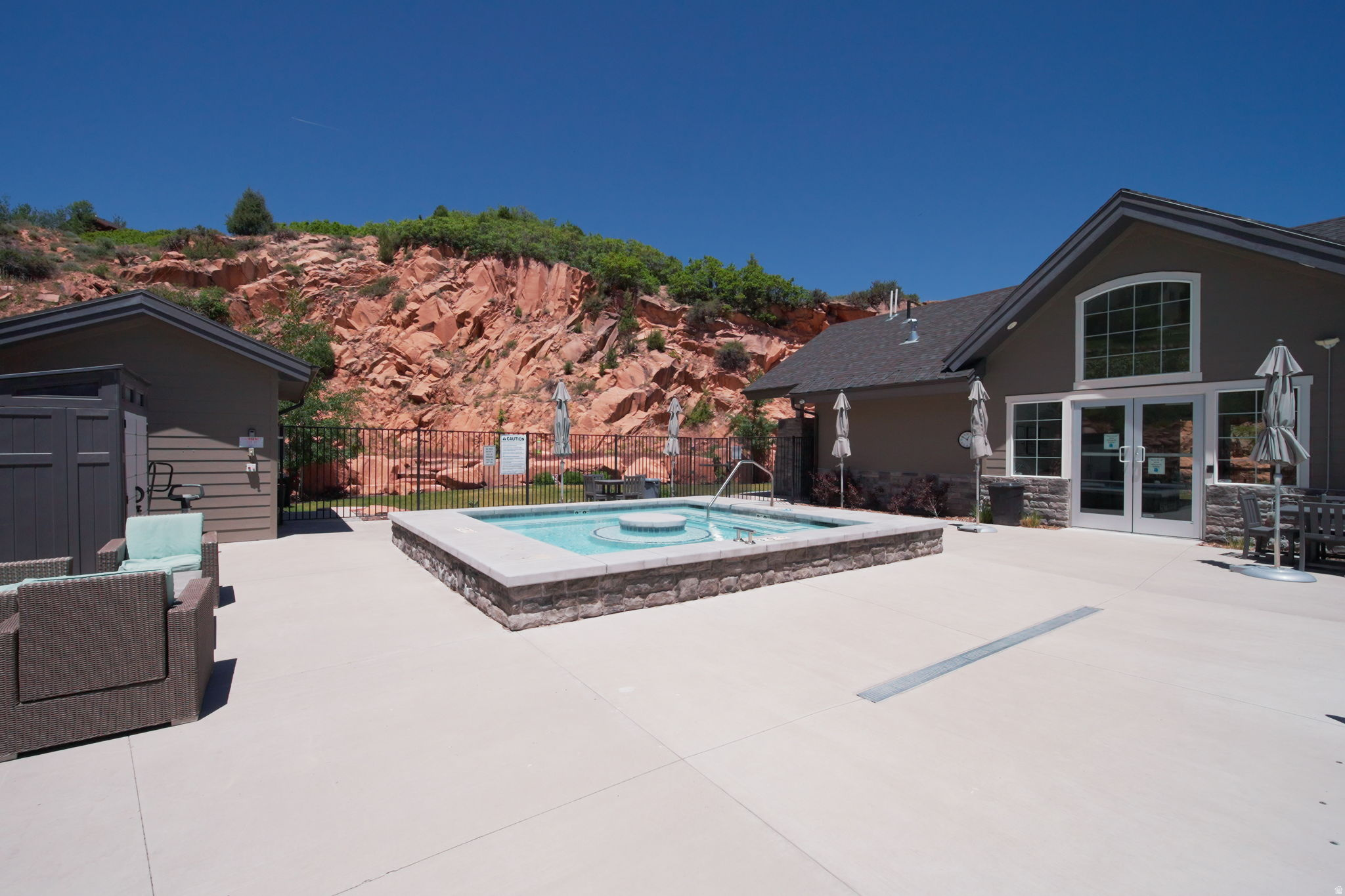 QUARRY SPRINGS - Residential