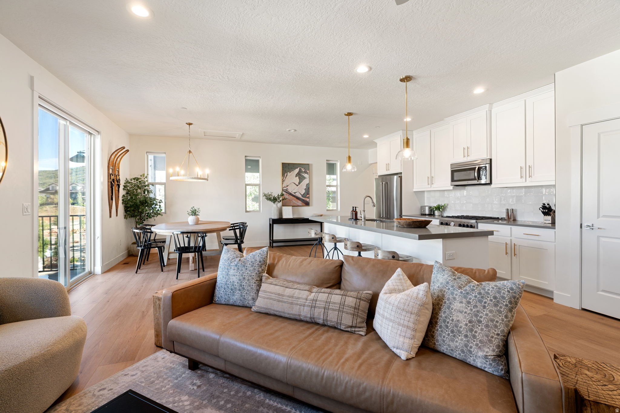 QUARRY SPRINGS - Residential