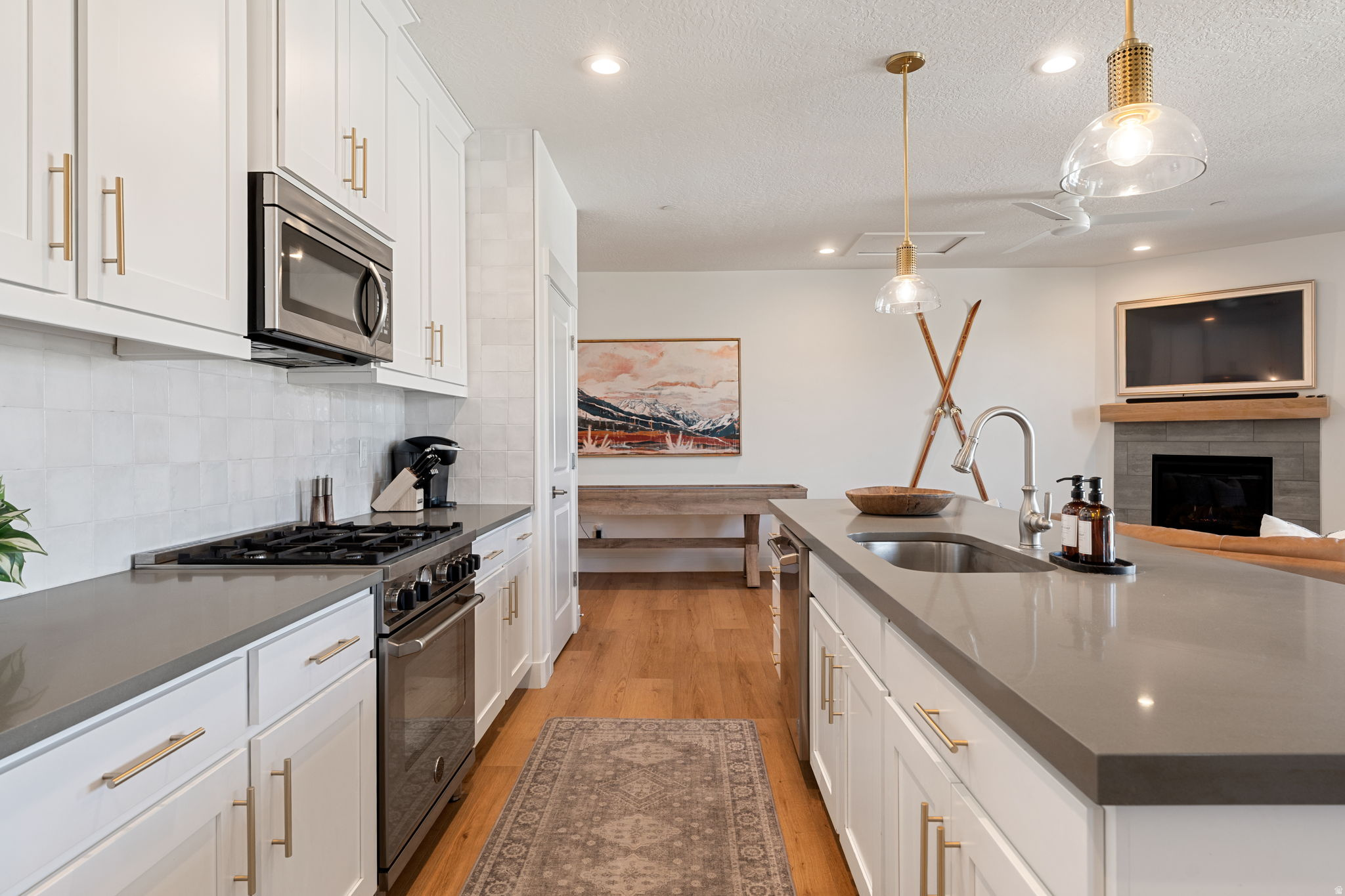 QUARRY SPRINGS - Residential