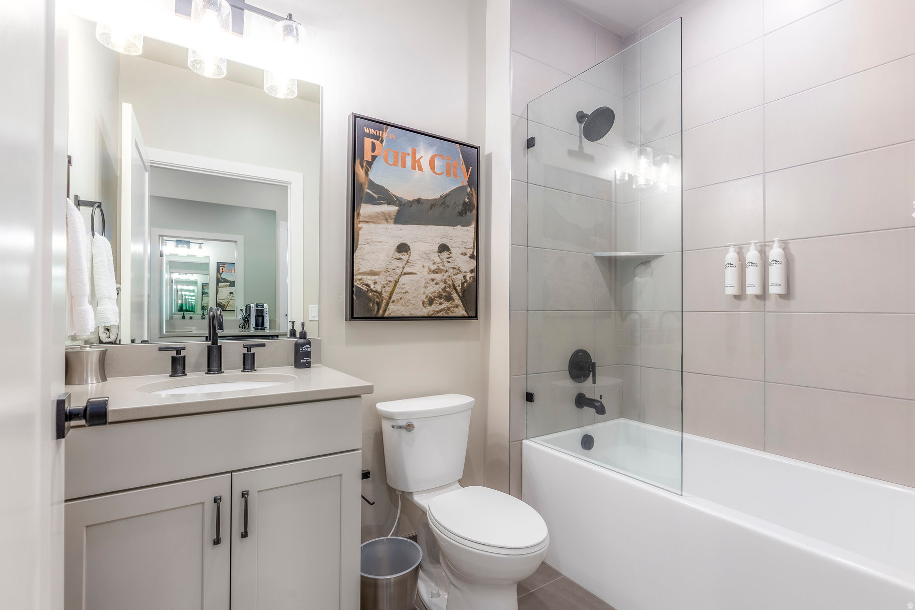 BLACK ROCK LUXURY CONDOS - Residential