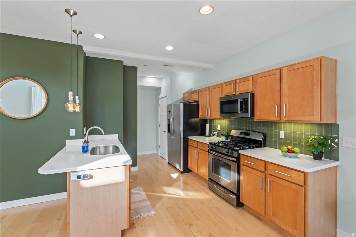 SUMMERLANE - Residential