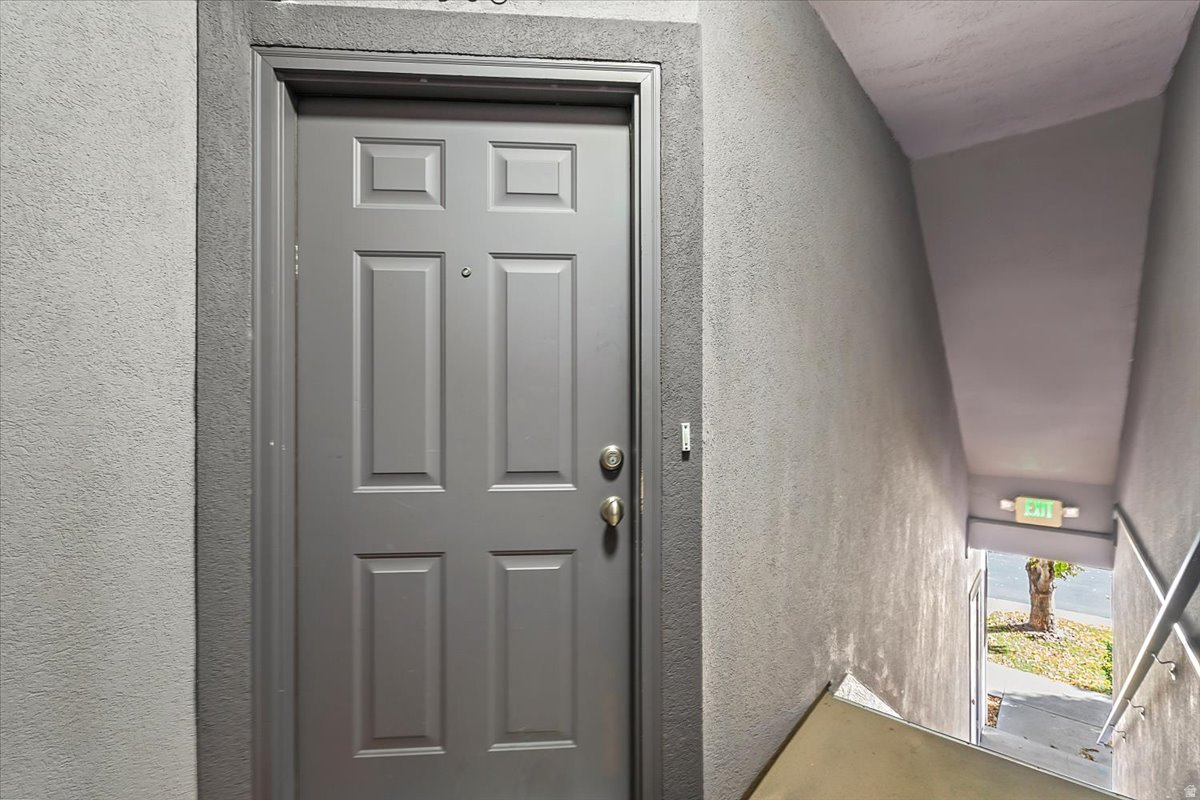 SUMMERLANE - Residential