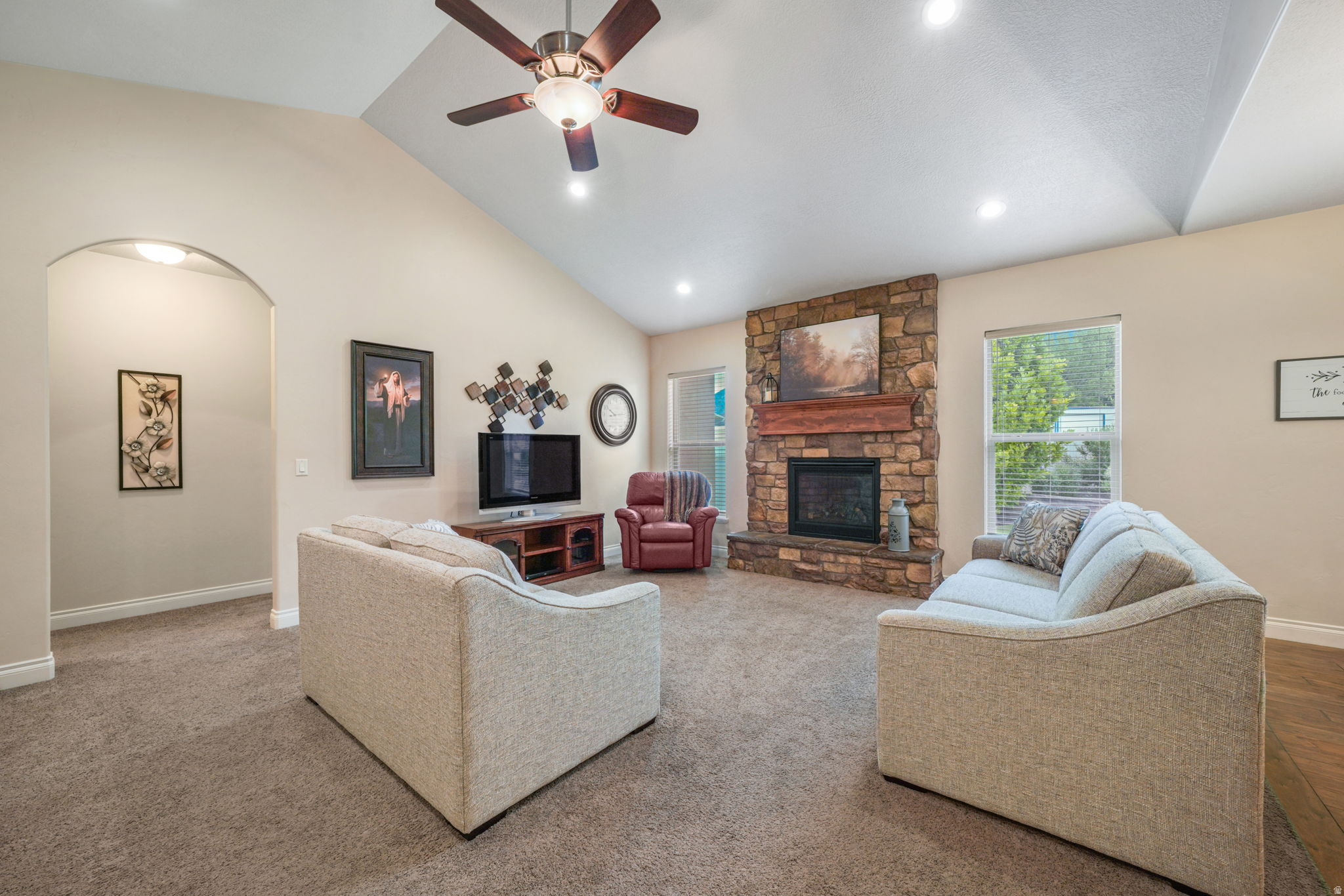 LINDON MEADOWS - Residential