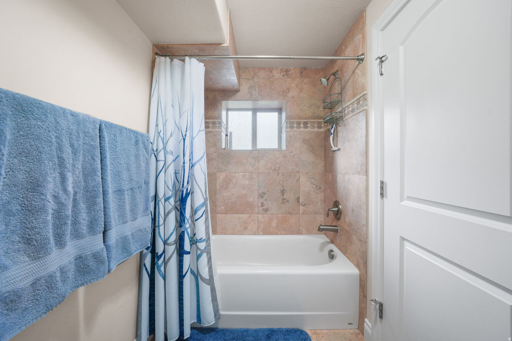LINDON MEADOWS - Residential