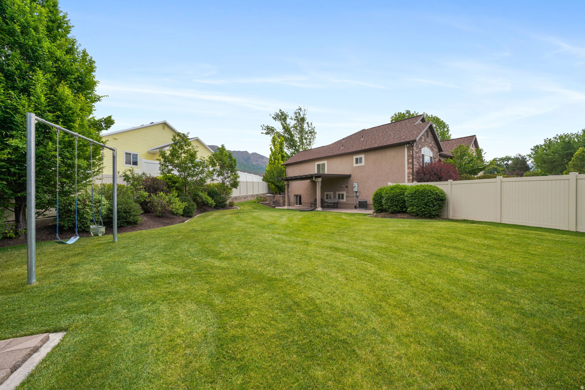 LINDON MEADOWS - Residential