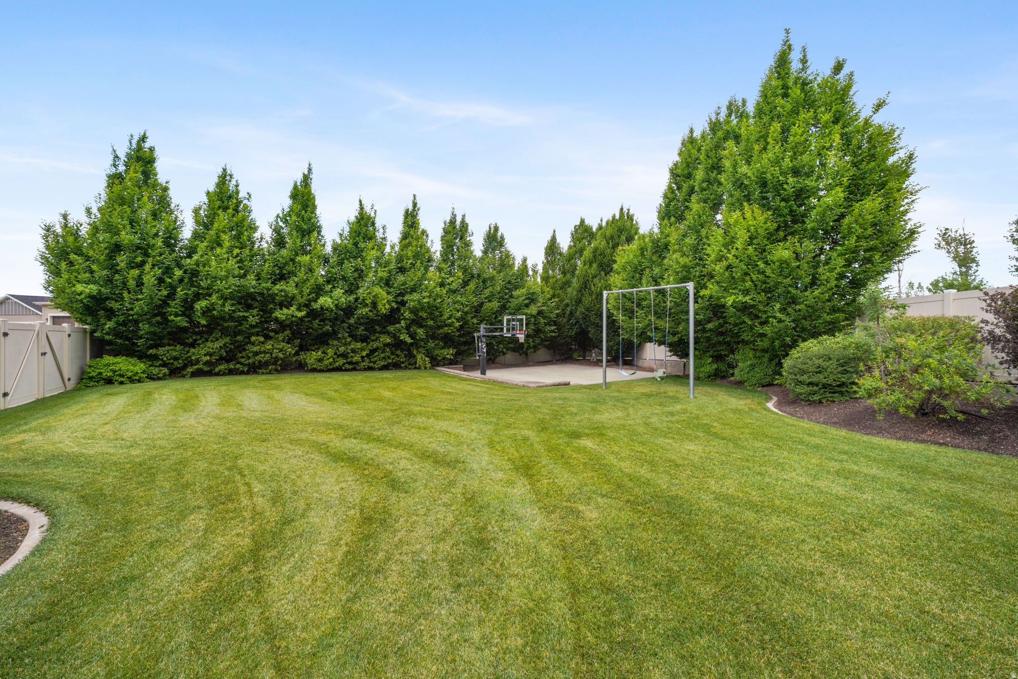 LINDON MEADOWS - Residential