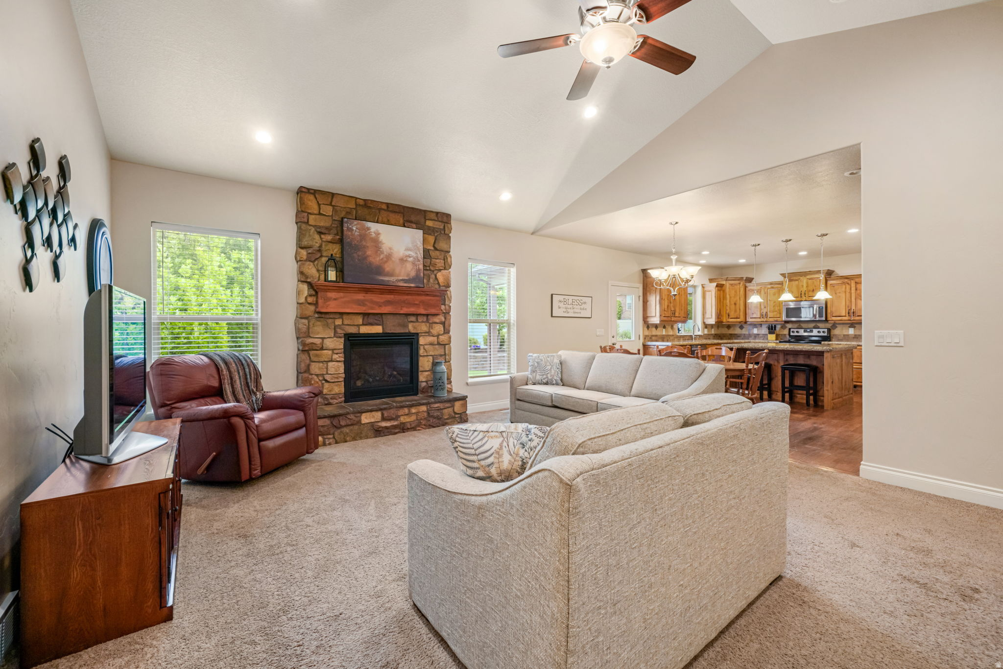 LINDON MEADOWS - Residential