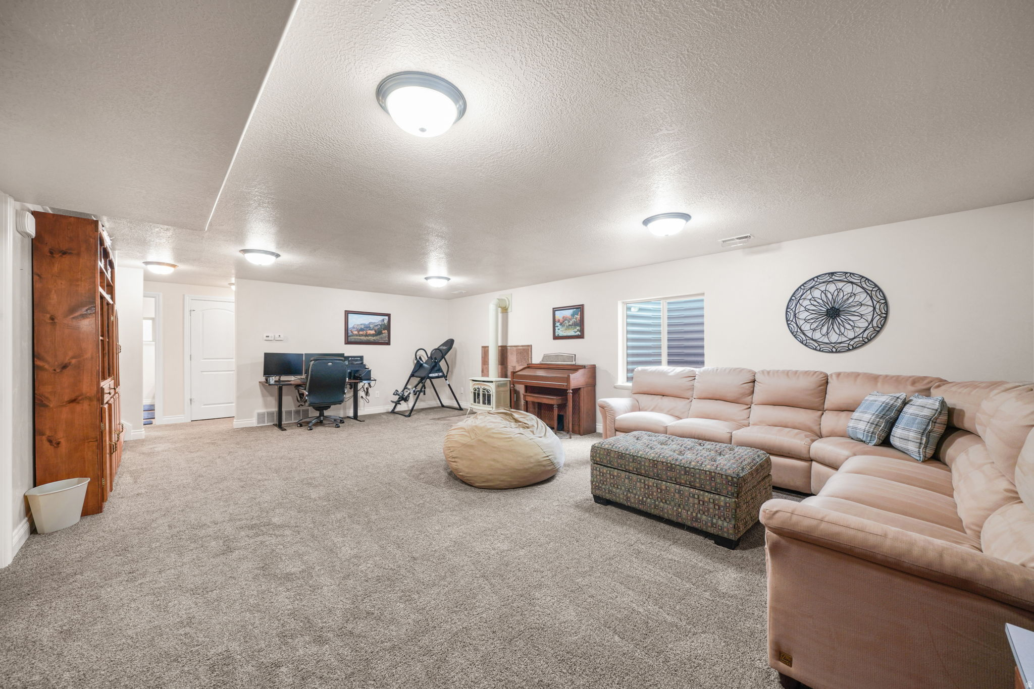 LINDON MEADOWS - Residential