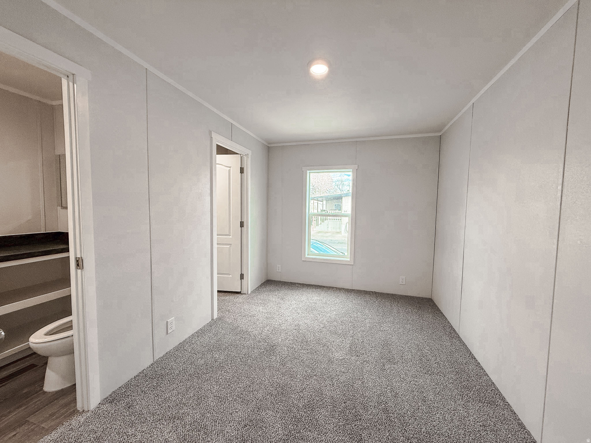 HIDDEN GLEN MOBILE ESTATES - Residential