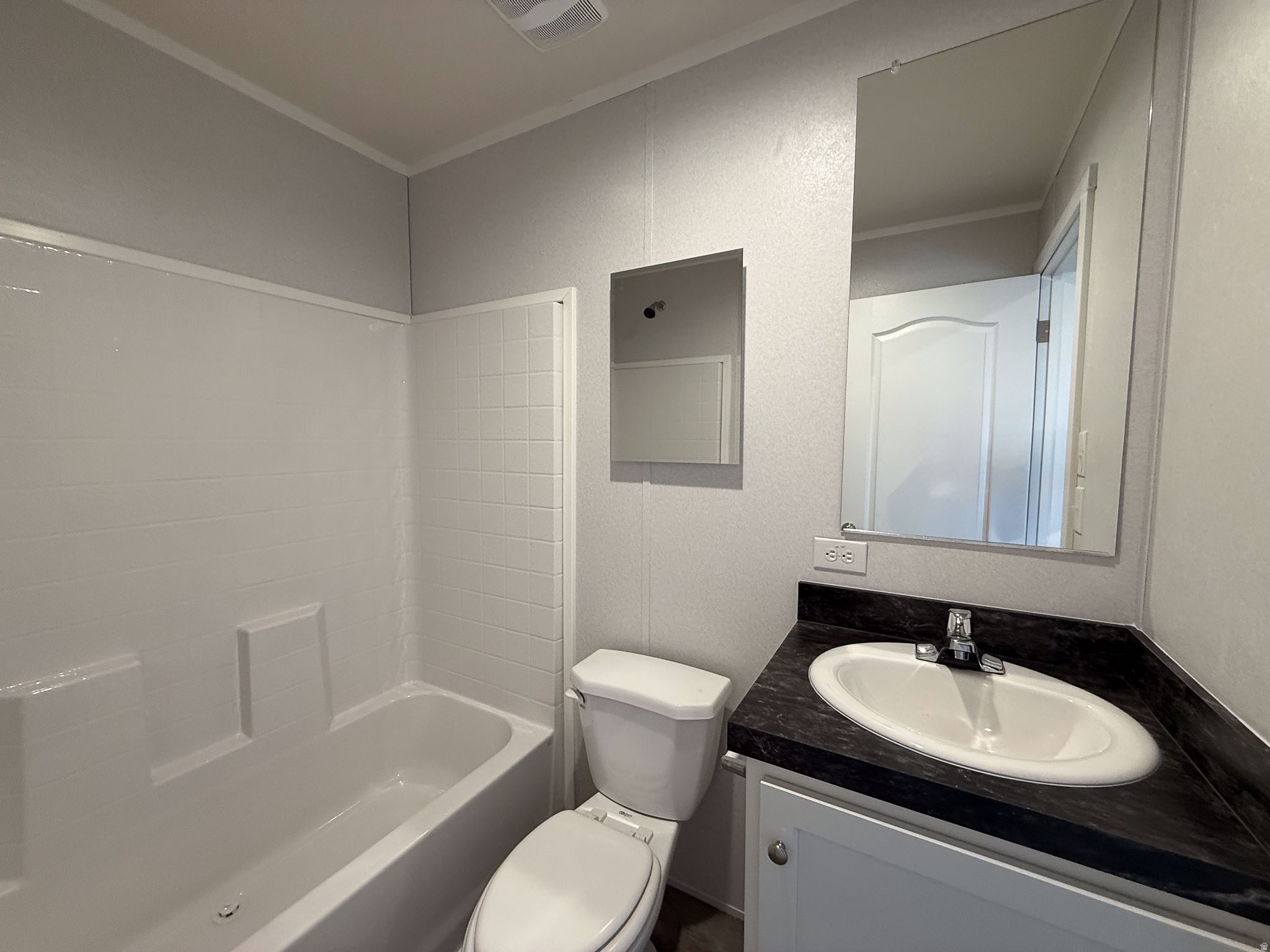 HIDDEN GLEN MOBILE ESTATES - Residential