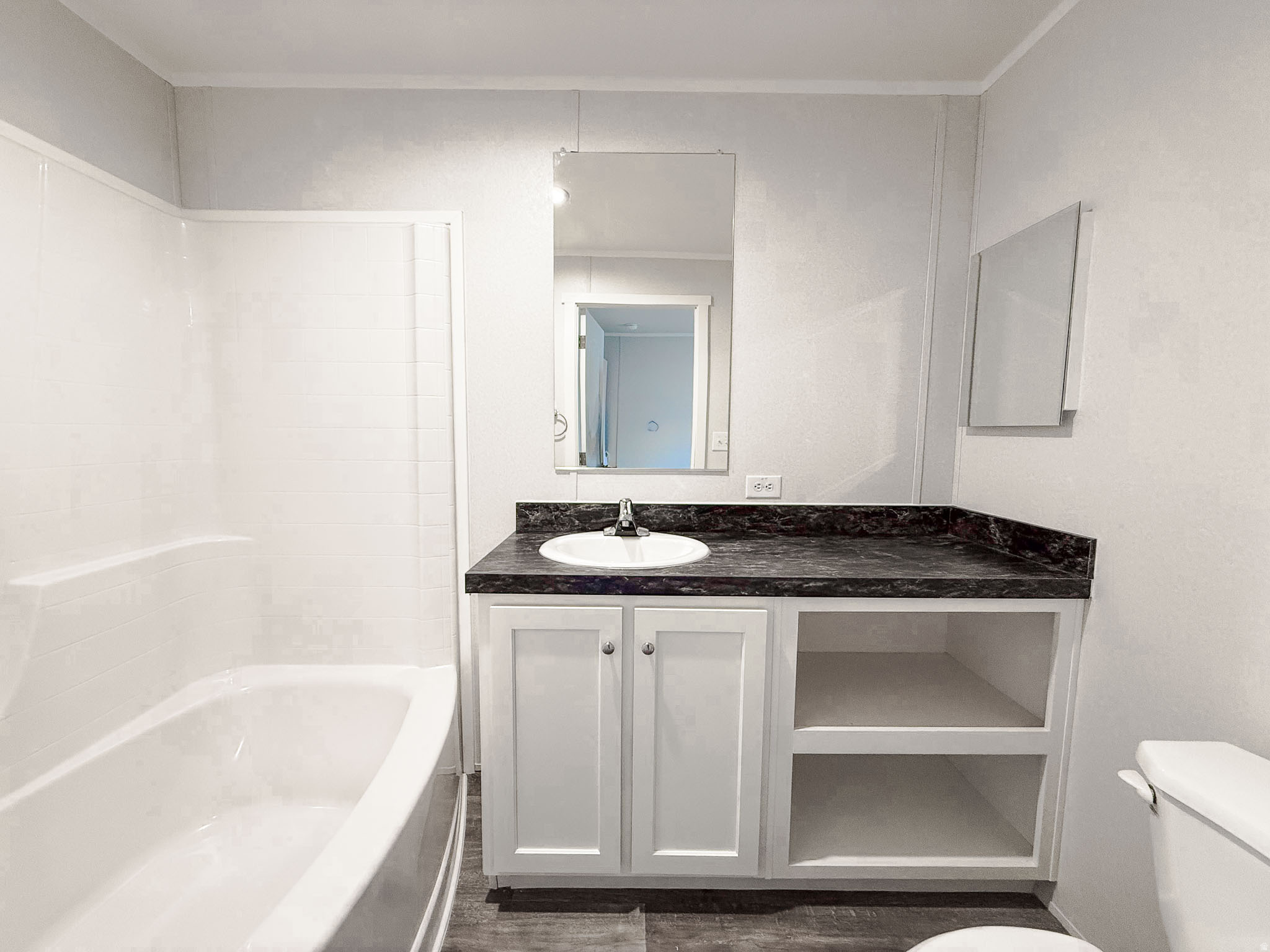 HIDDEN GLEN MOBILE ESTATES - Residential