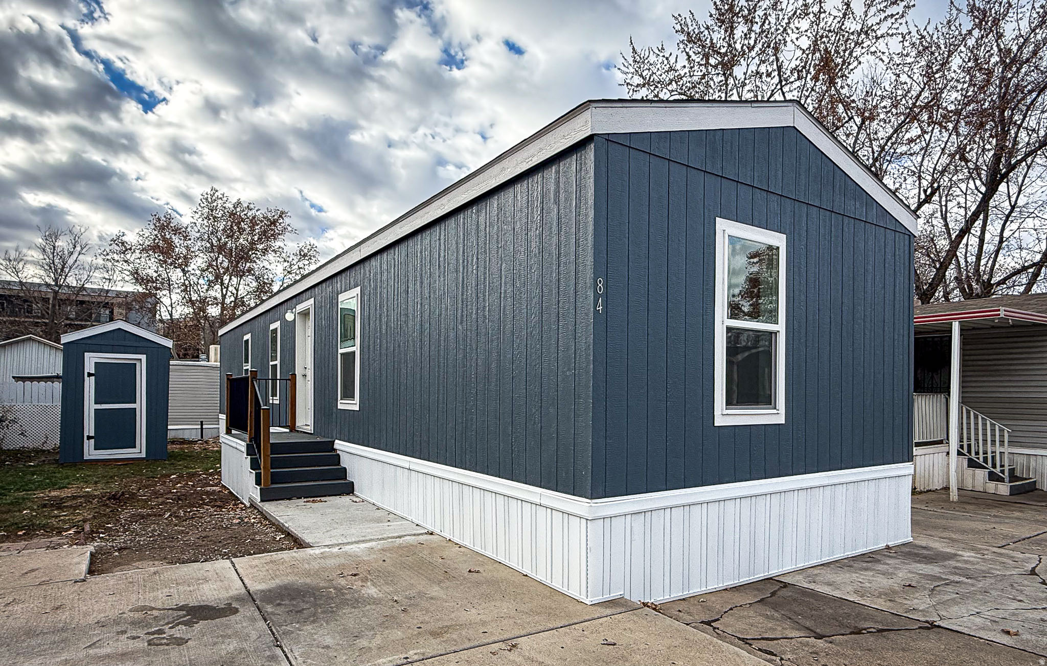 HIDDEN GLEN MOBILE ESTATES - Residential