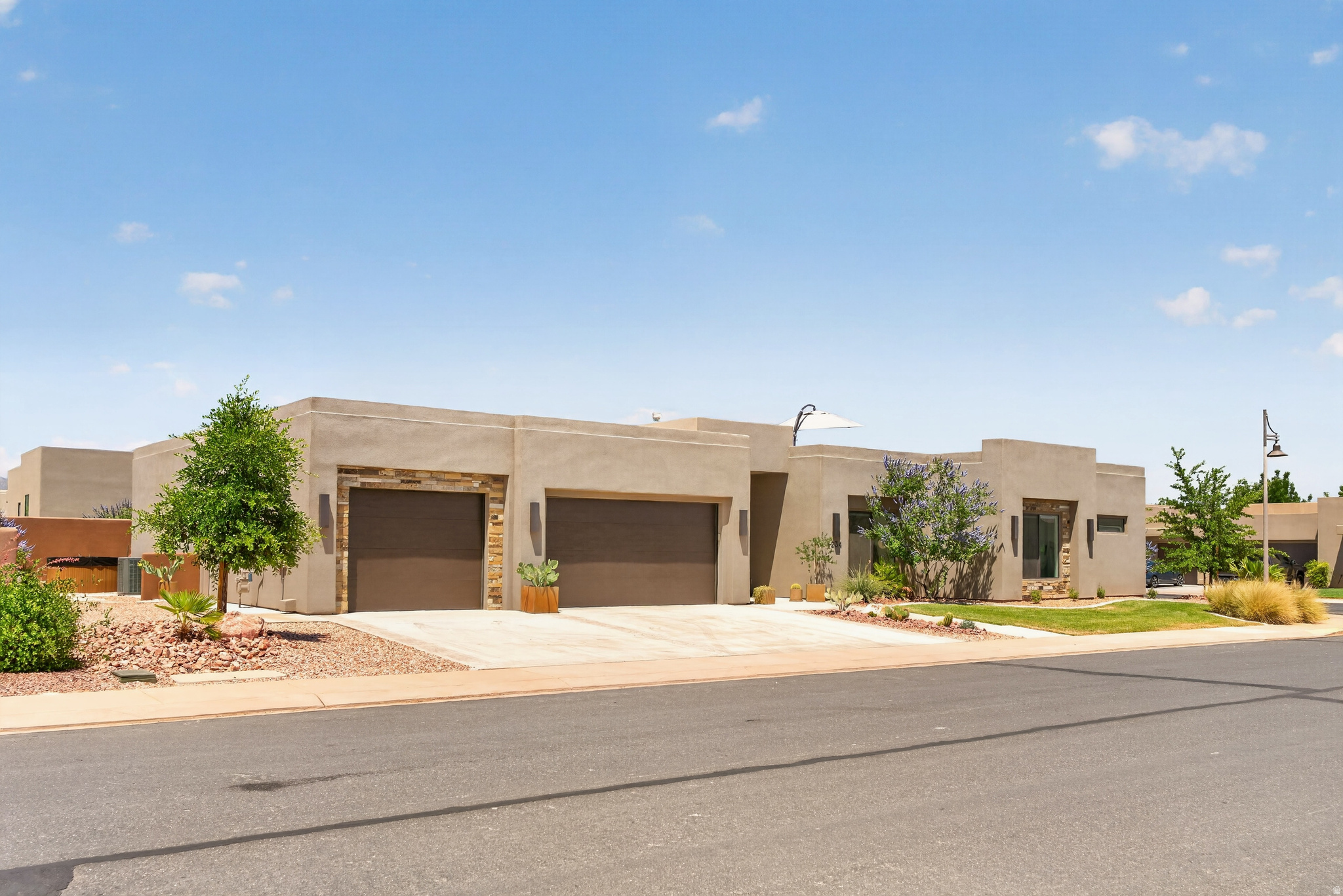 DUNES AT SAND HOLLOW - Residential