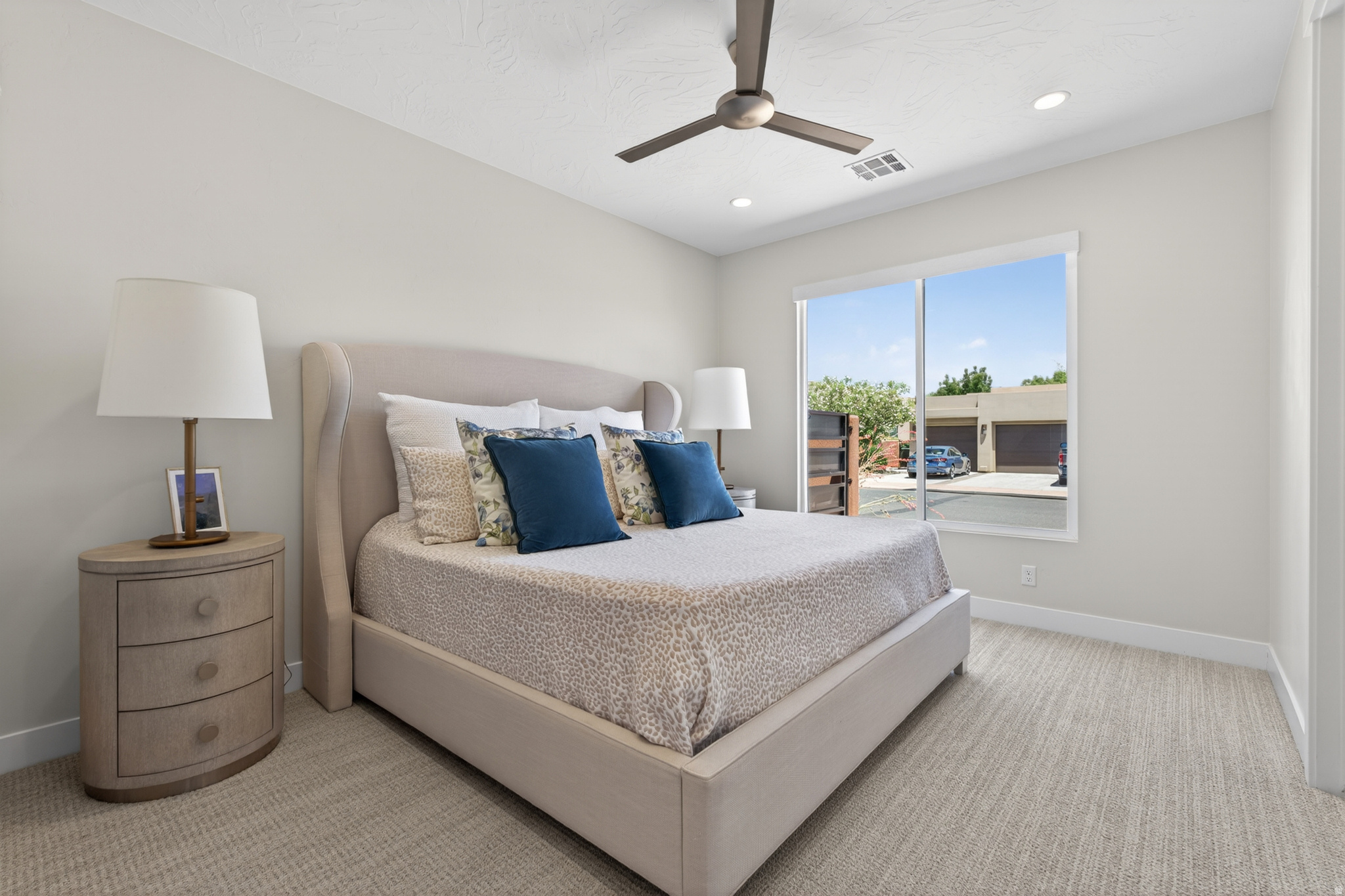 DUNES AT SAND HOLLOW - Residential