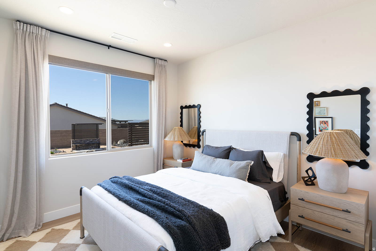 SOLIS AT CORAL CANYON - Residential