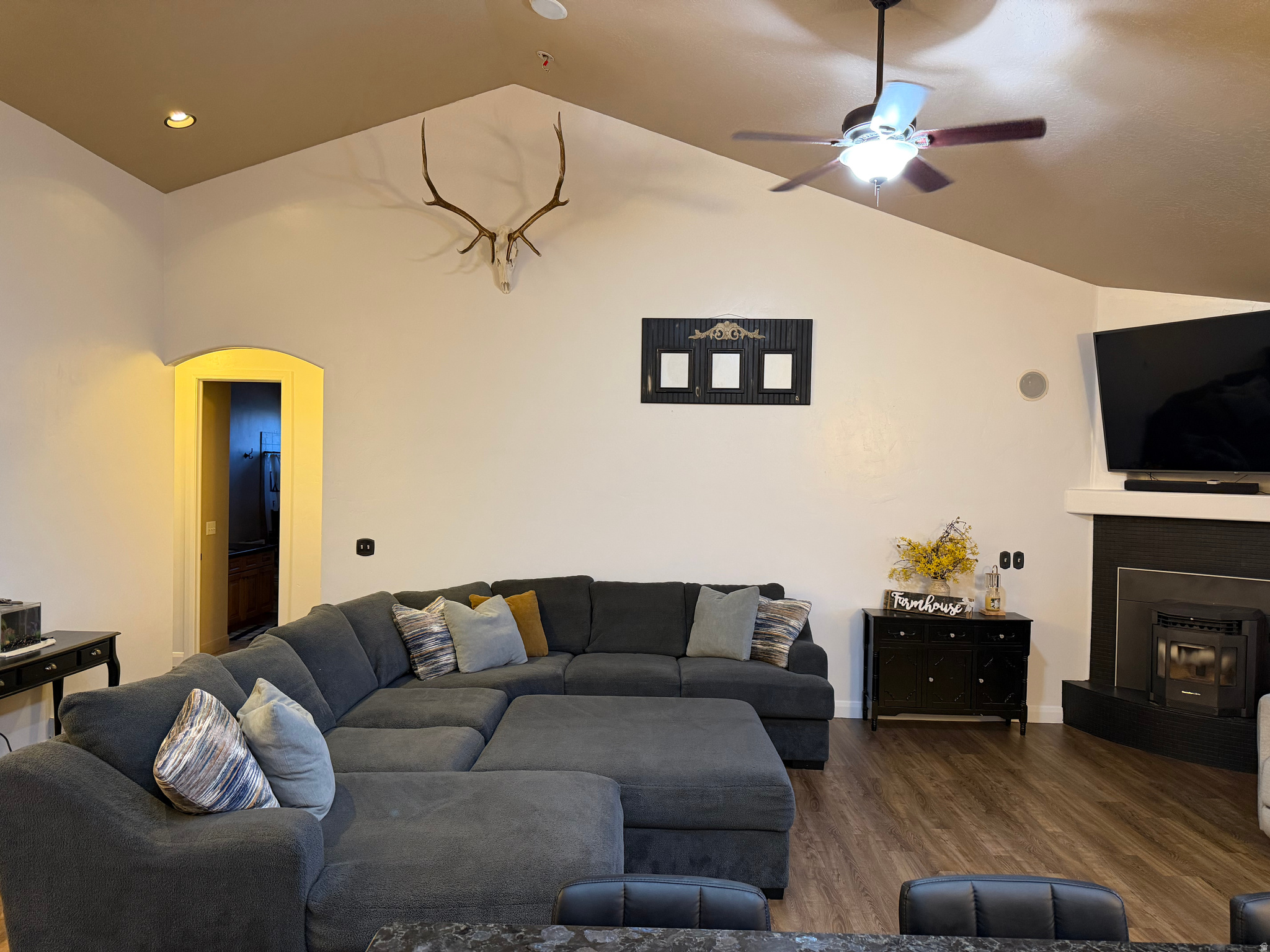 ROYAL STEWART - Residential