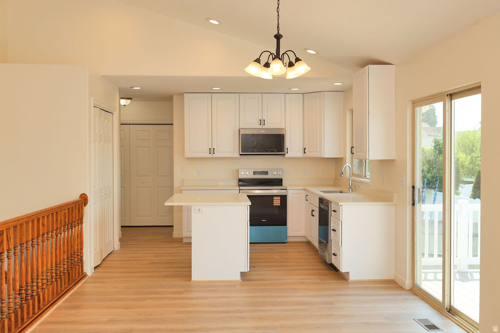 SPRING HOLLOW 49 - Residential