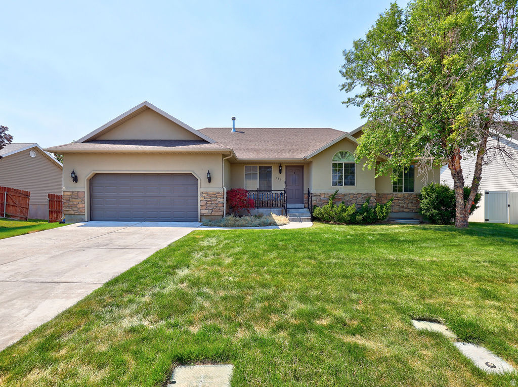 Hurry to see this totally remodeled house in a quiet American Fork neighborhood that is move in ready! Get in before School starts! New Shaker style  cabinets, quartz countertops in the beautiful kitchen! Take in the fabulous  views of Timpanogos while having dinner out on the new expansive deck or cuddle up to the new fireplace on a cool evening!  In addition to these wonderful upgrades the seller has also updated the main living area with LVP flooring and new carpet! The master bath has an updated bath with a European glass surround!  The six bedrooms will work for many other uses as well, make a craft room, a gym or spare bedrooms for guests! The Formal living room would make a great main floor office as well!  The seller is motivated and can offer some closing costs as well!    Square footage figures are provided as a courtesy estimate only and were obtained from county records.  Buyer is advised to obtain an independent measurement.