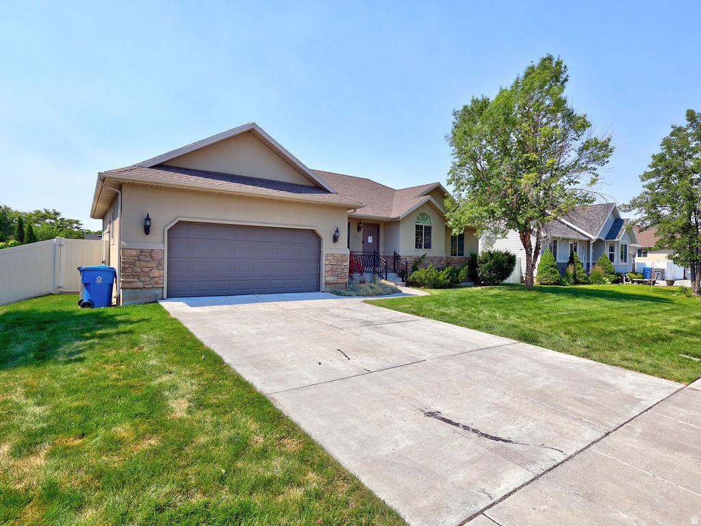 SPRING HOLLOW 49 - Residential