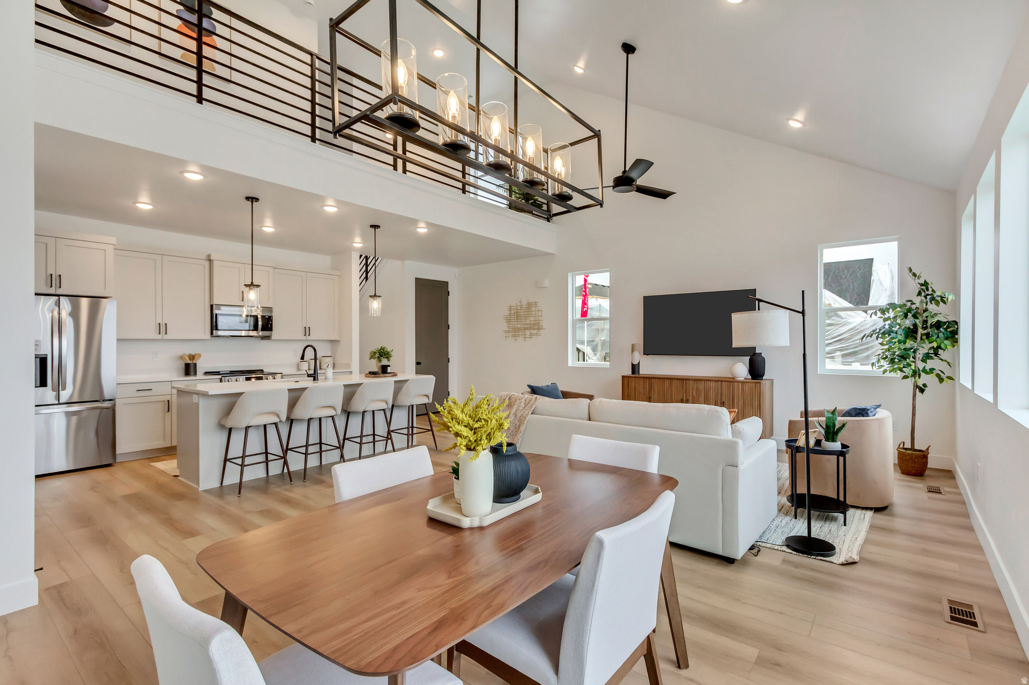 ARROWHEAD RANCH - Residential