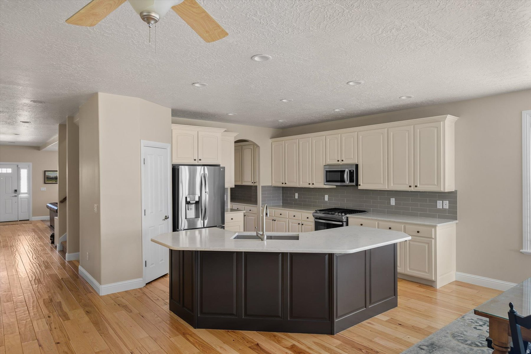 HEARTH STONE - Residential