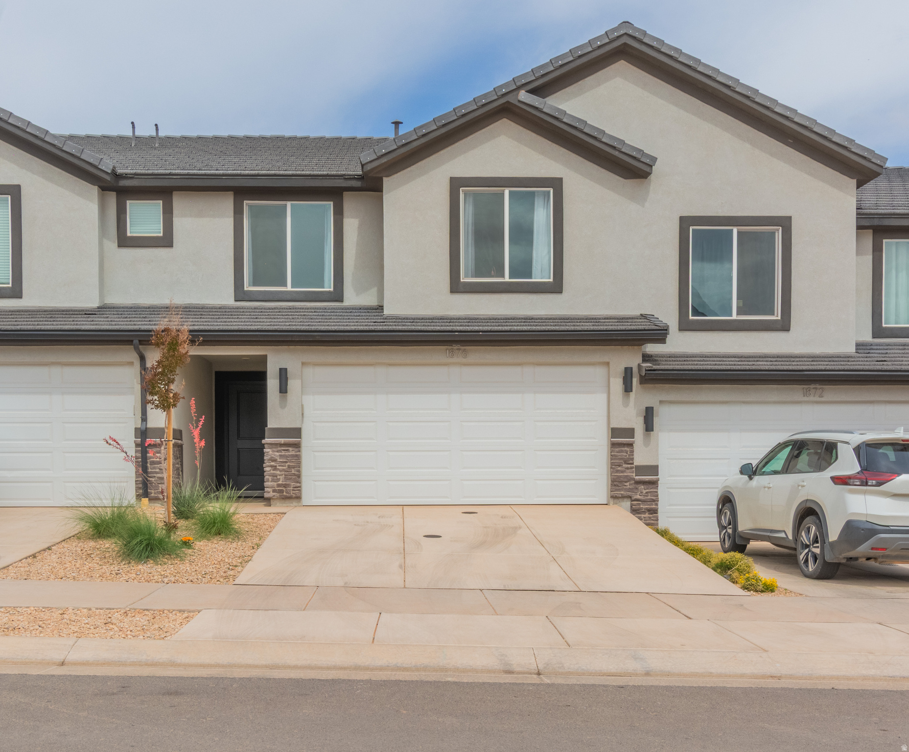 ***FURNITURE NEGOTIABLE*** Discover this quality-built 4-bedroom, 2.5-bath townhome with a 2-car garage in the desirable Long Valley community. Thoughtfully designed layout, featuring a bright open living space and a well-appointed kitchen with a large center island, quartz counters, ample pantry storage, stainless steel appliances, and durable laminate flooring across the main level. Residents enjoy exceptional amenities including resort-style pools, hot tub, pickle-ball courts, an 18-hole putting course, splash pads, and more--perfect for relaxation and recreation. An ideal starter home or excellent second-home investment opportunity. *Buyer is responsible to verify ALL listing information including but not limited to: HOA dues/fees, HOA inclusions, utility companies, transfer fees, acreage, square footage, etc.