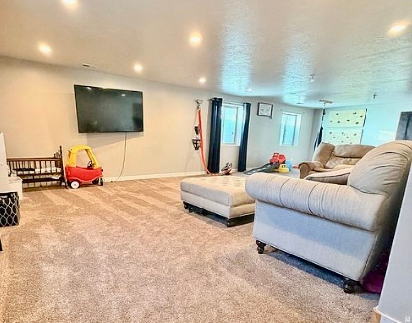 SOUTHRIDGE ACRES PHA - Residential