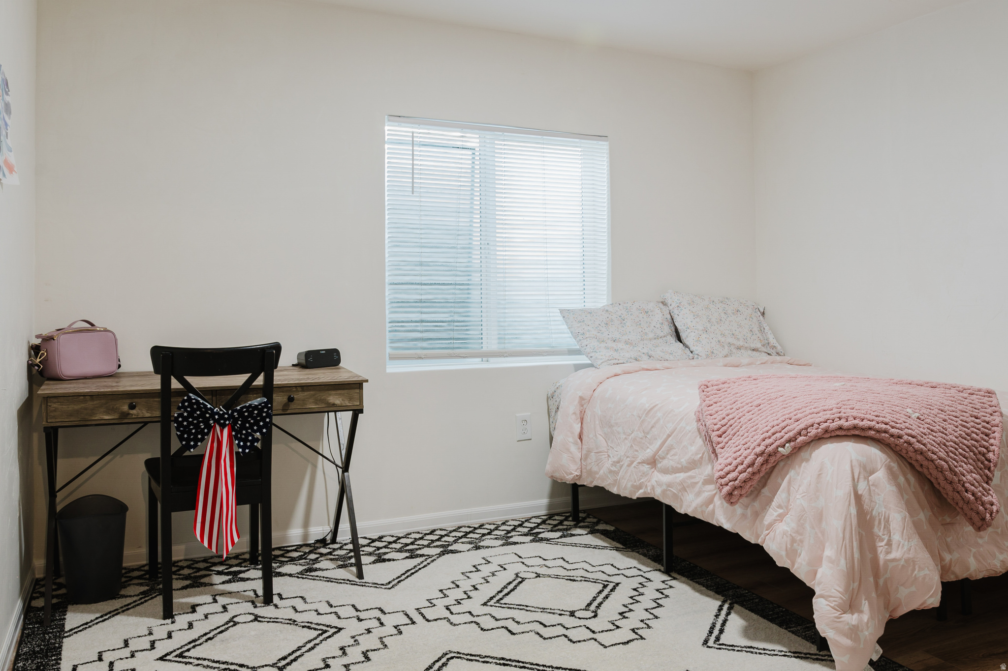EAGLE POINT - Residential