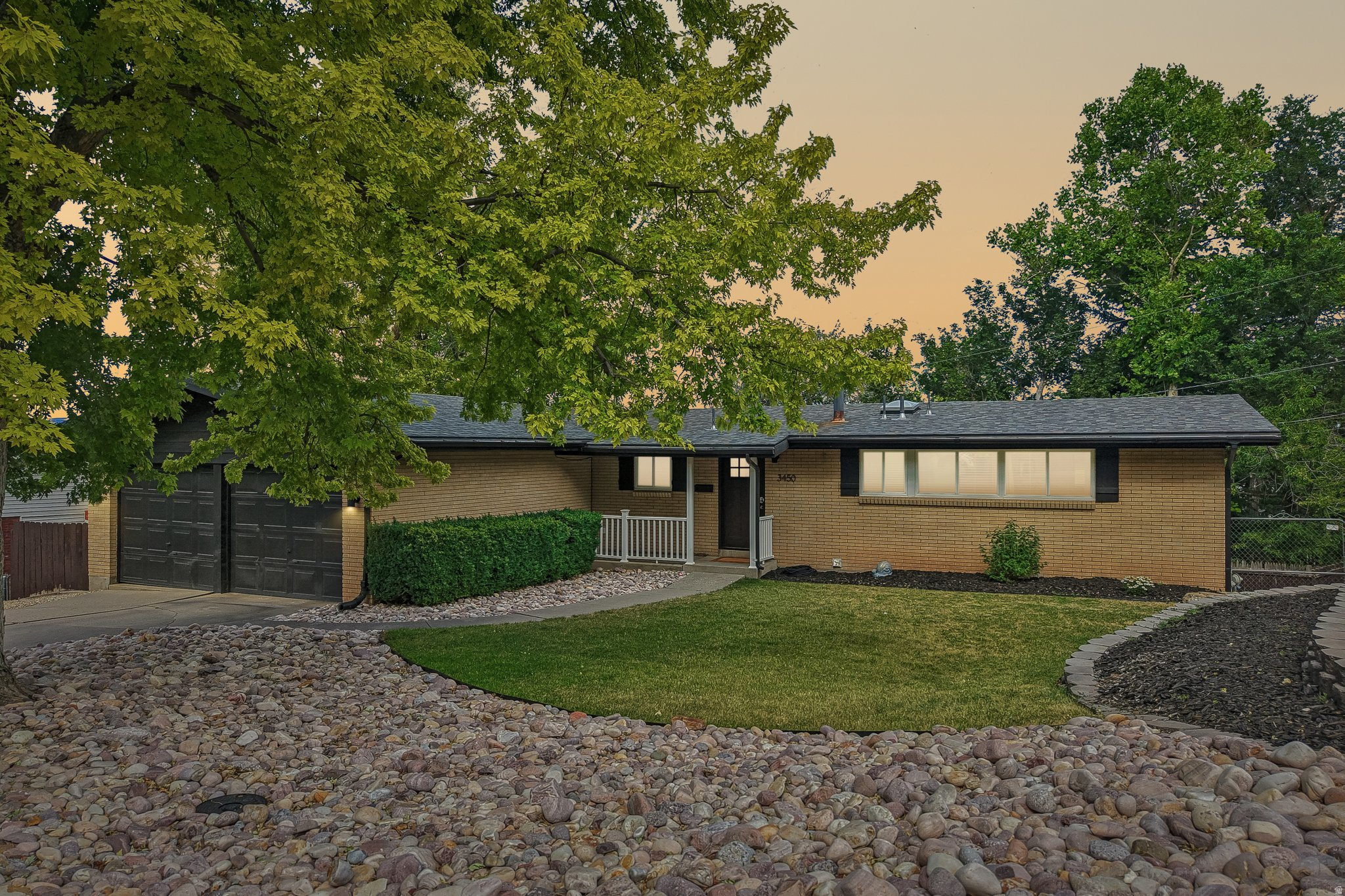 EASTWOOD HILLS - Residential