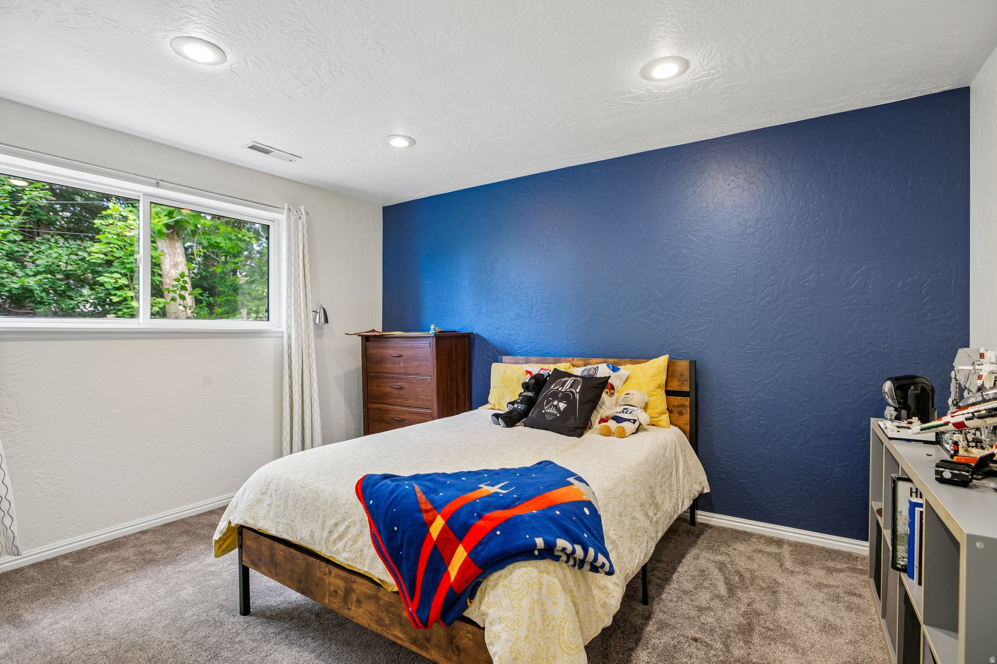EASTWOOD HILLS - Residential