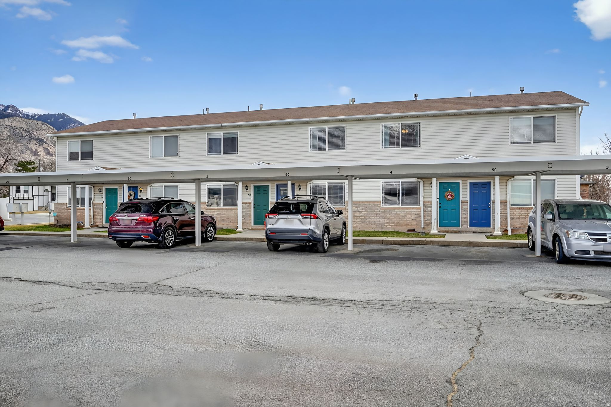 PICKFORD ESTATES - Residential