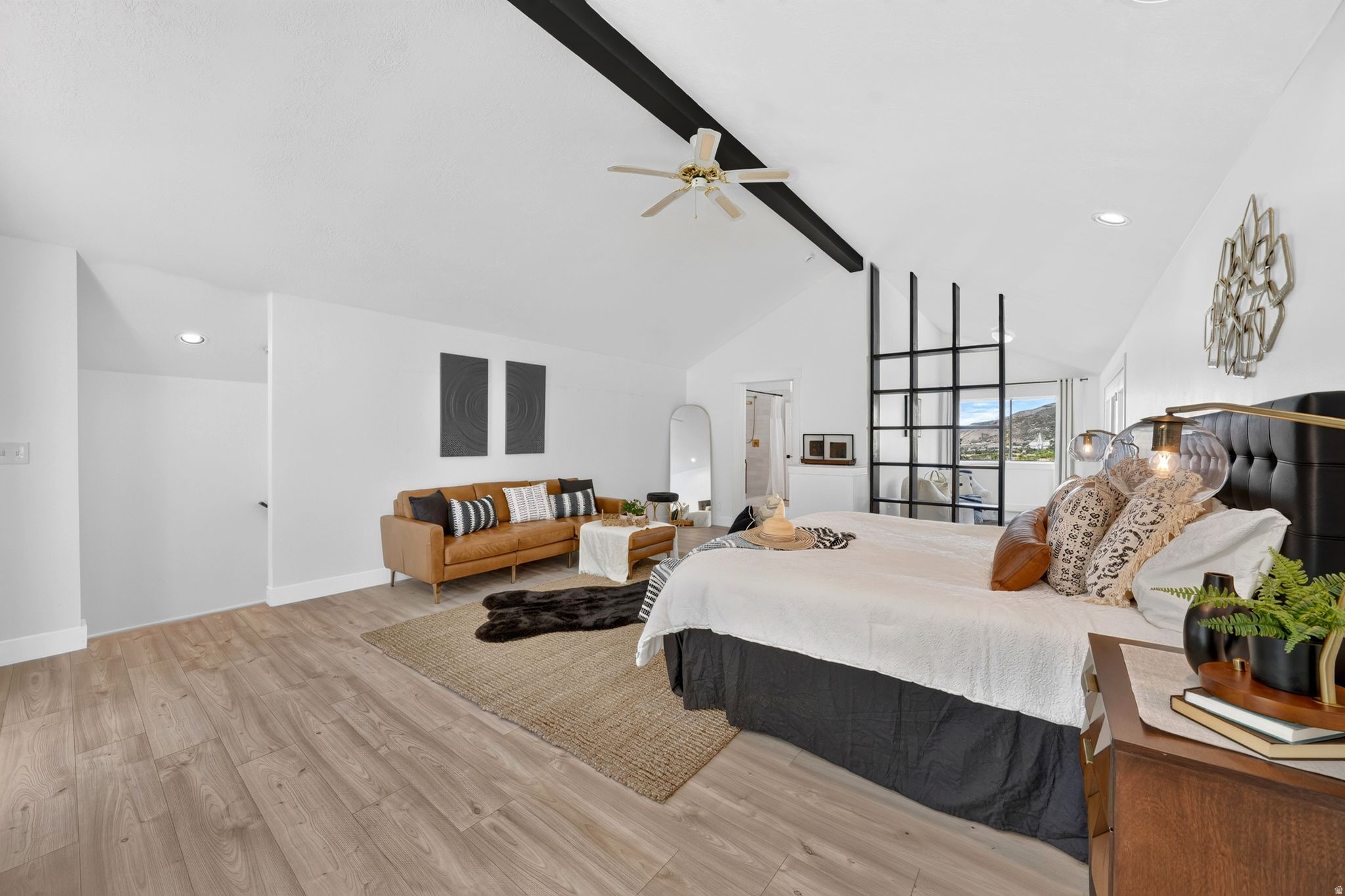 HIGH POINTE - Residential