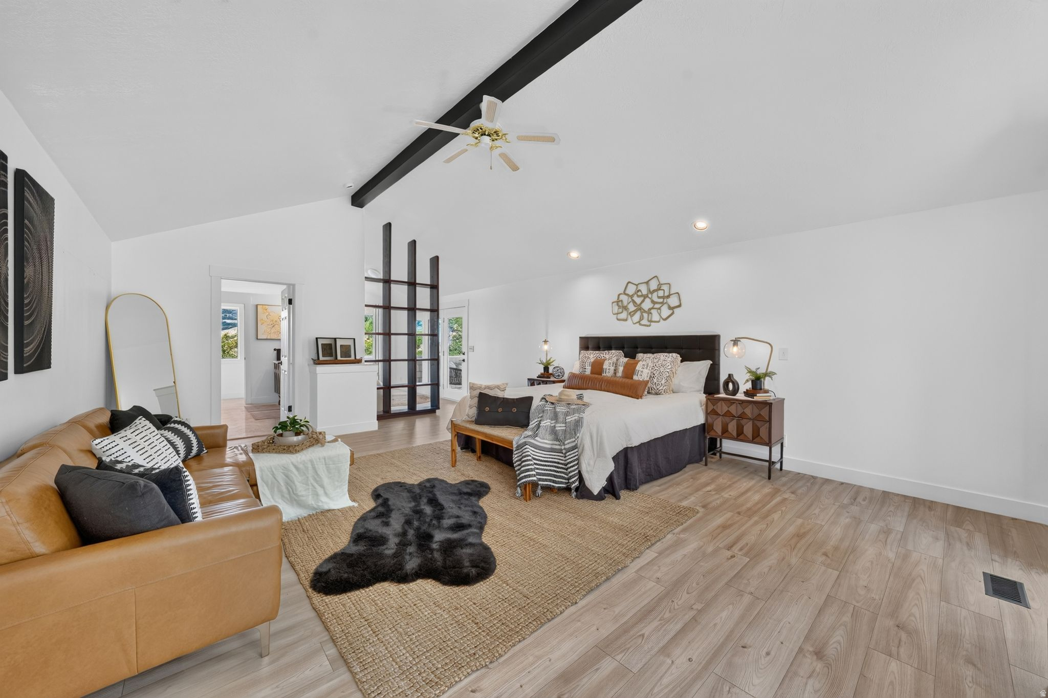 HIGH POINTE - Residential