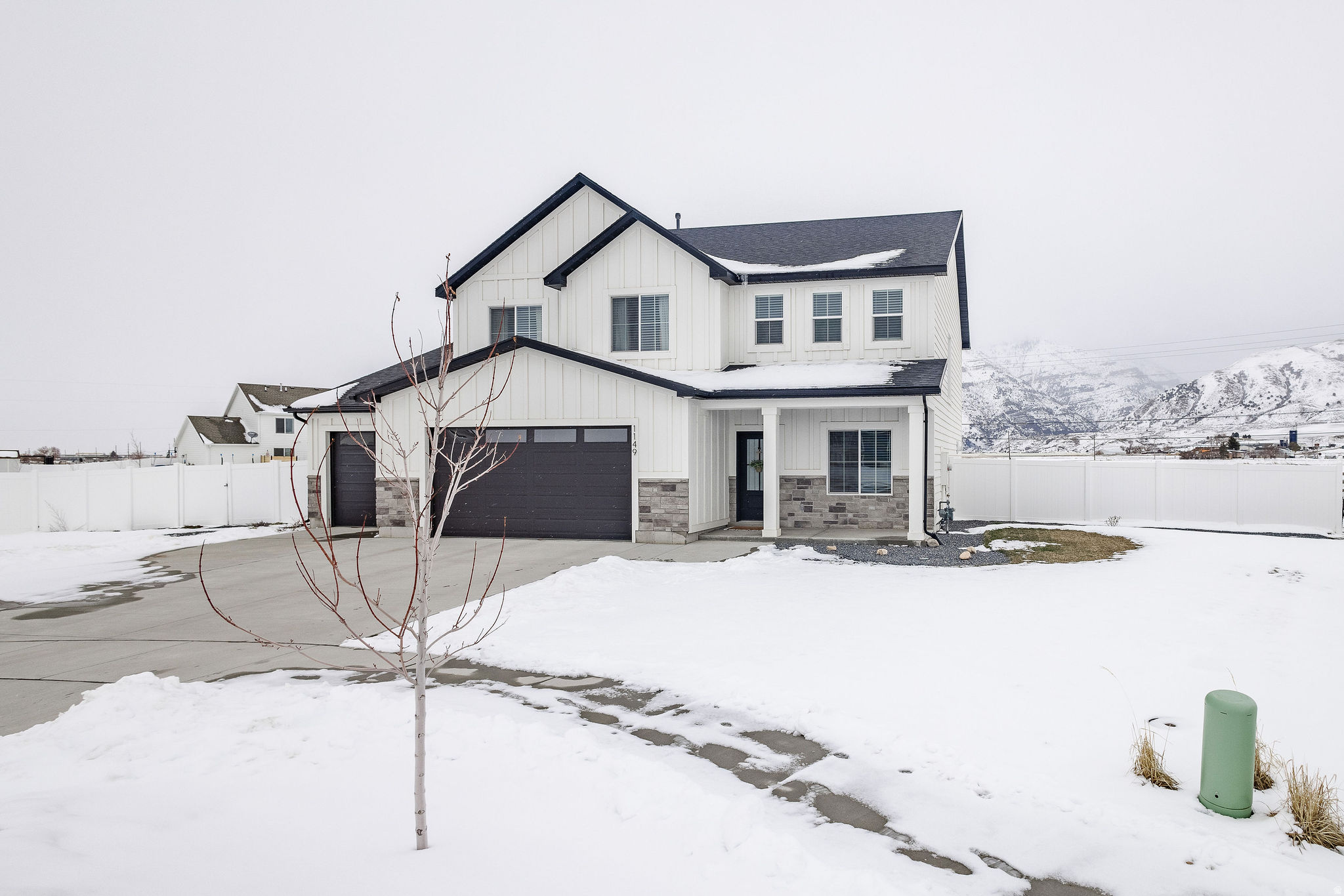 CANYON ESTATES - Residential