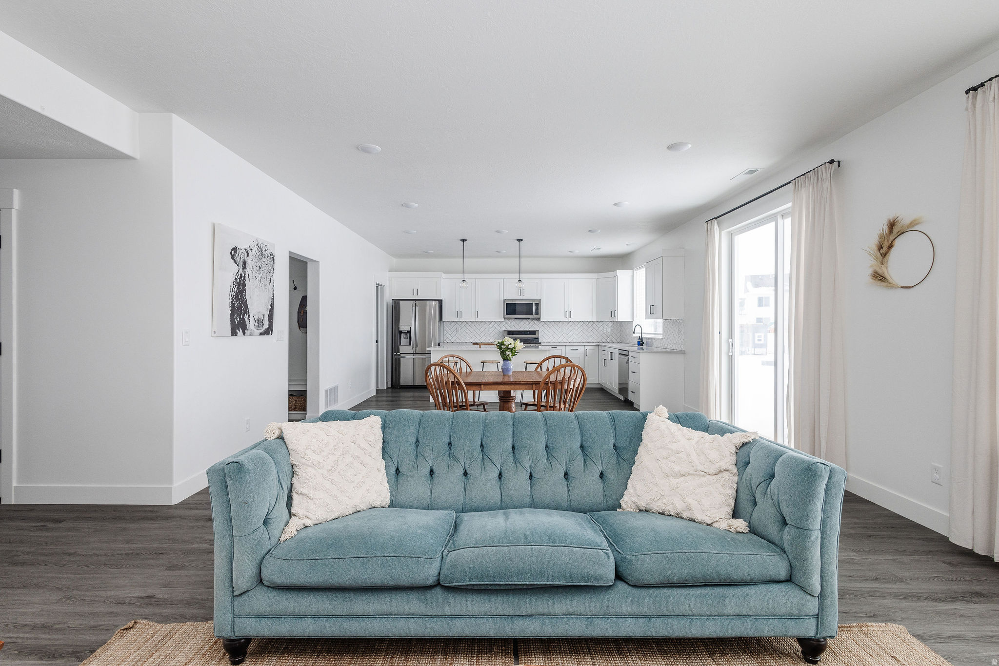 CANYON ESTATES - Residential