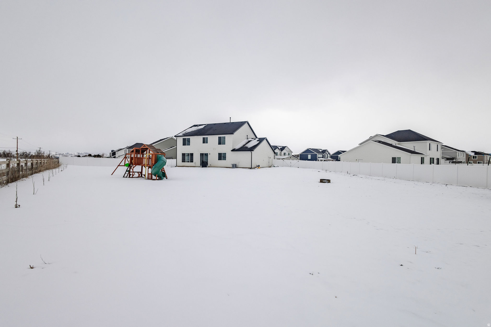 CANYON ESTATES - Residential