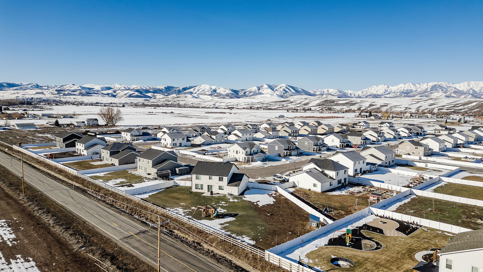 CANYON ESTATES - Residential