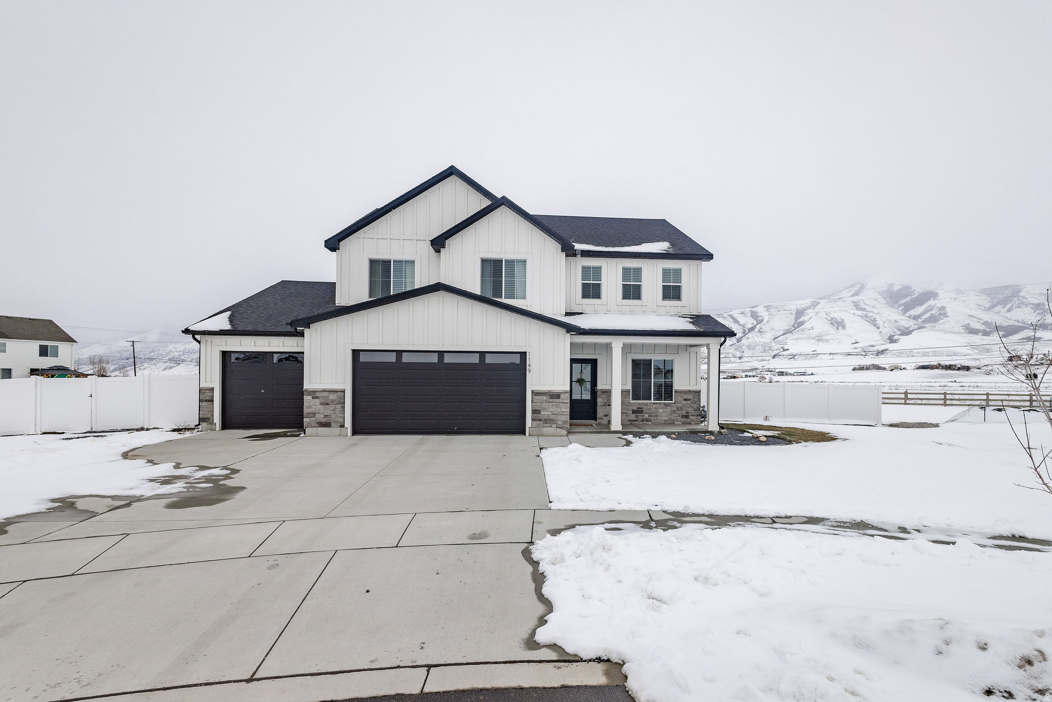 CANYON ESTATES - Residential
