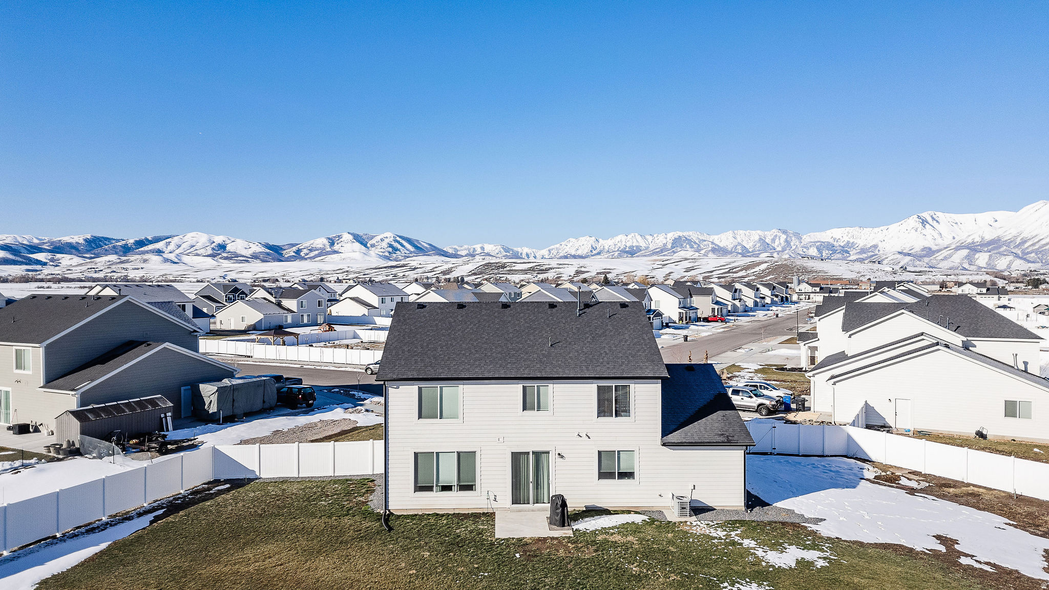 CANYON ESTATES - Residential