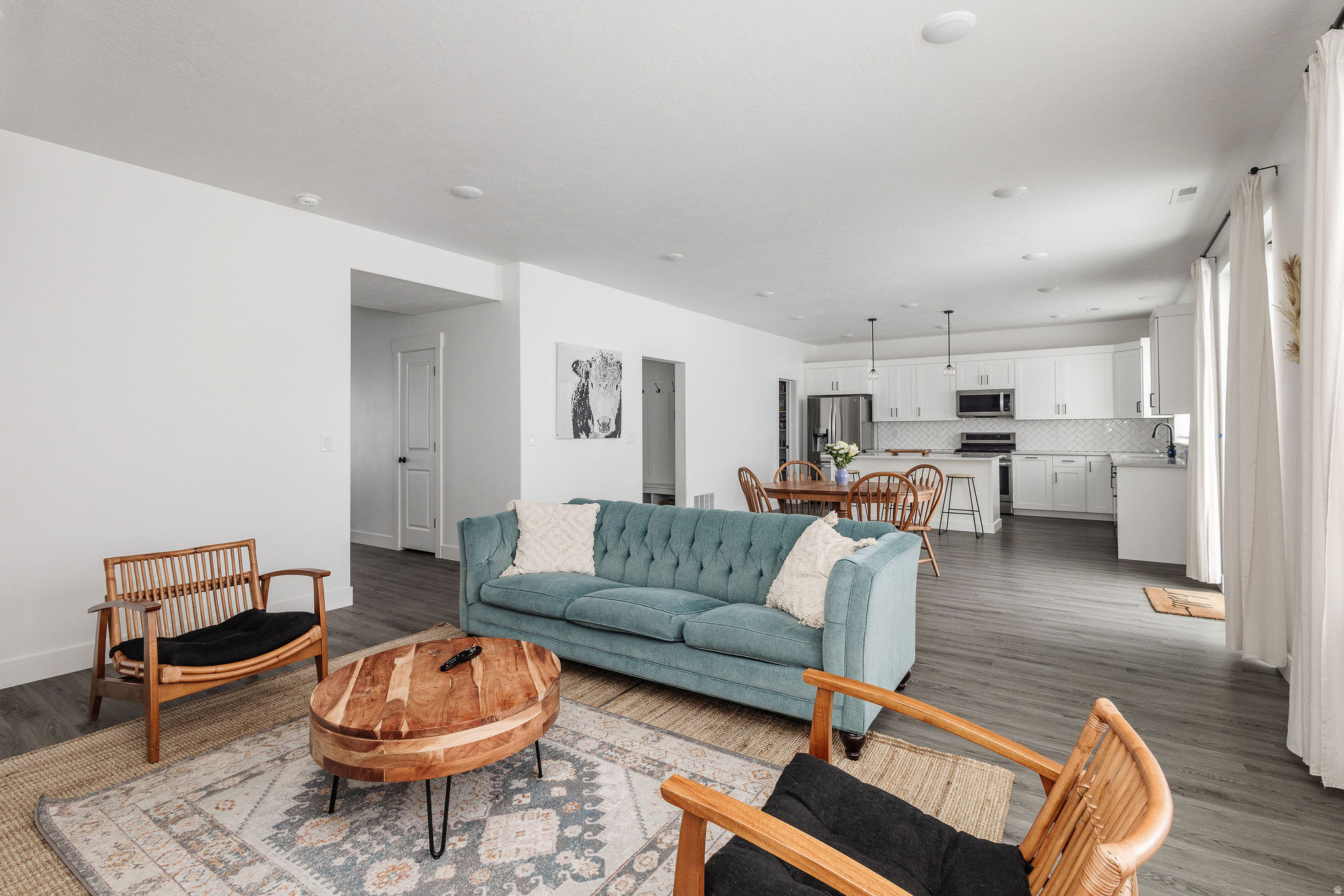 CANYON ESTATES - Residential