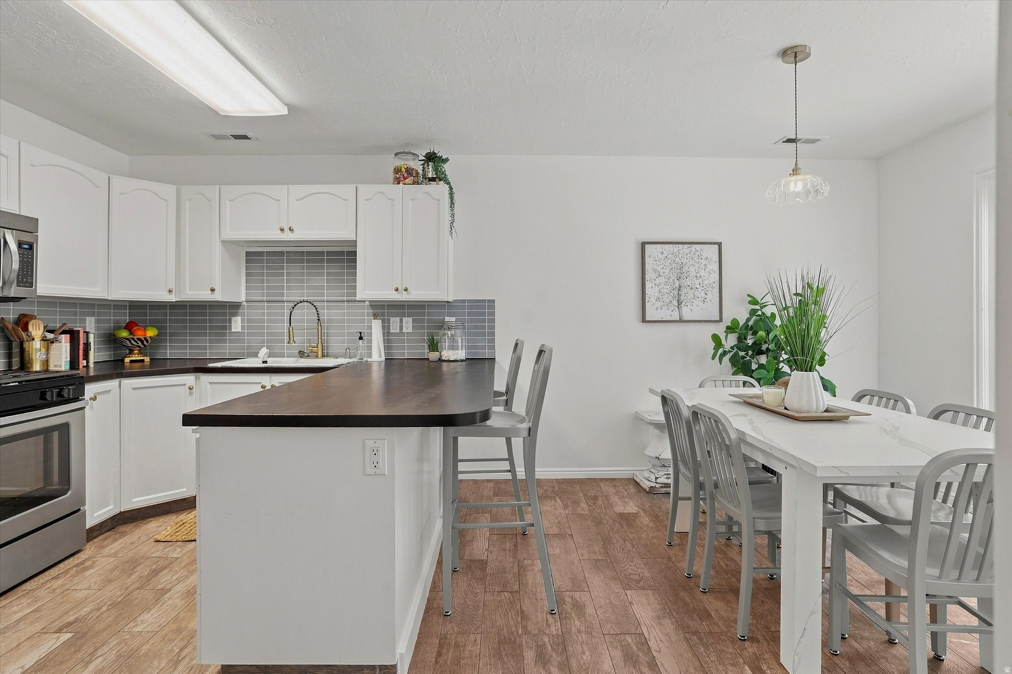 SUNBROOK - Residential