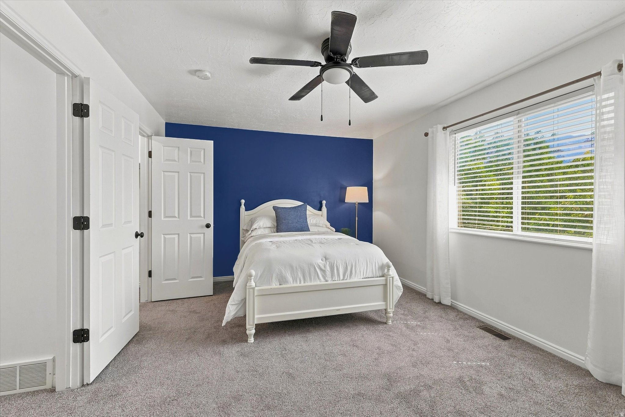 SUNBROOK - Residential