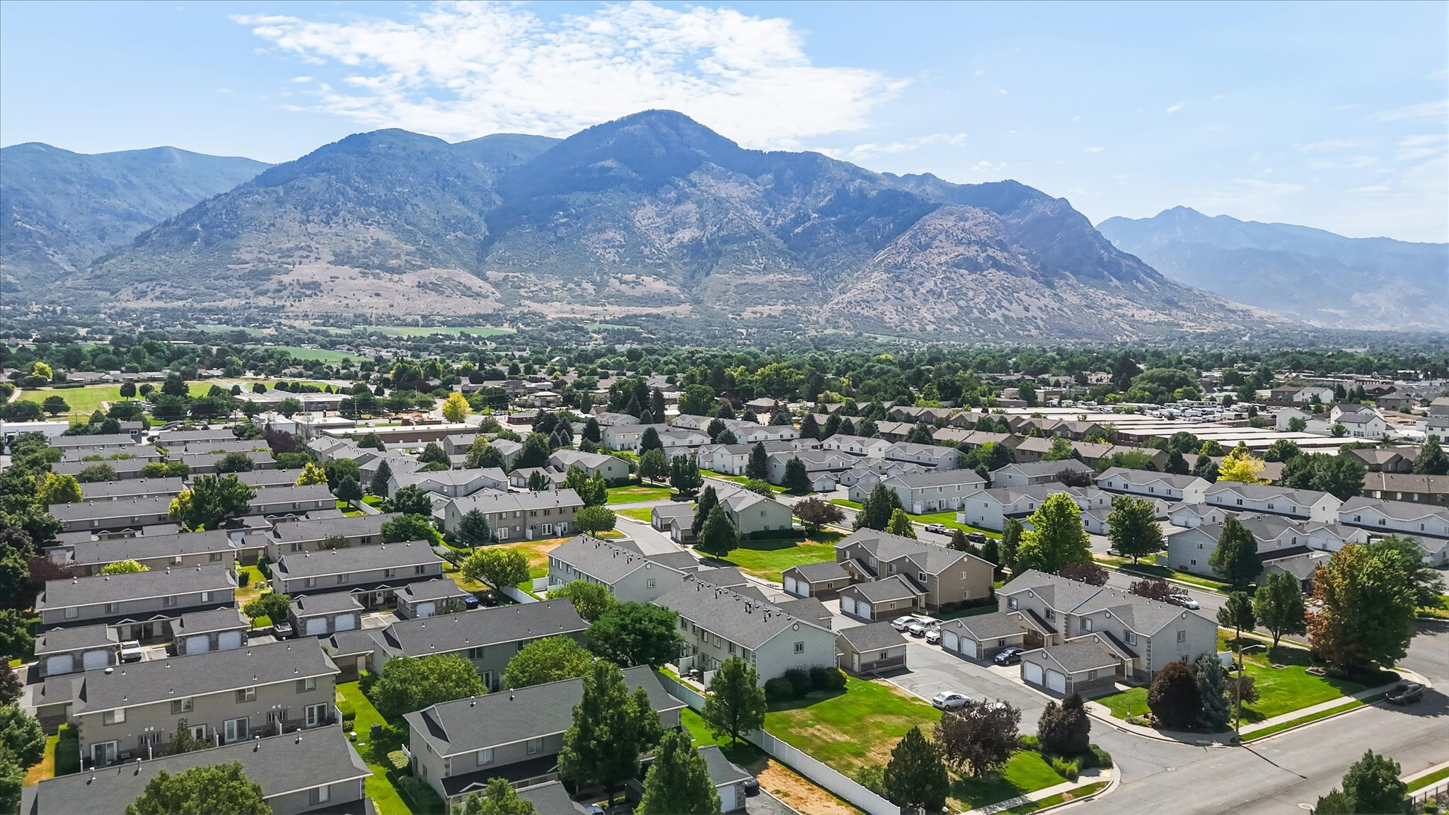 SUNBROOK - Residential